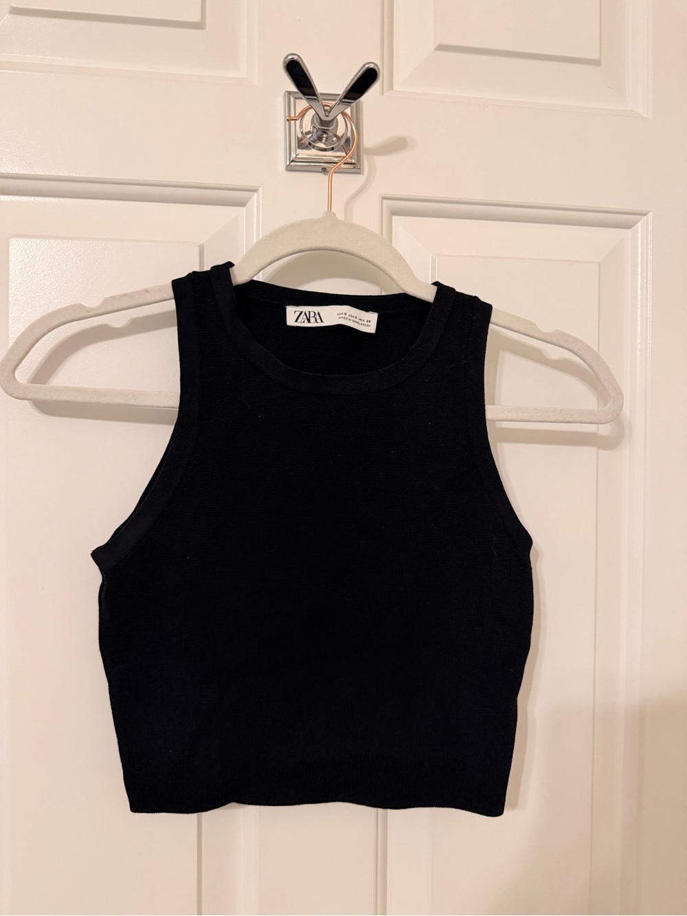 ZARA Black Ribbed Cropped Tank Top
